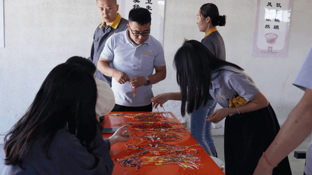 1693194730105302.gif 端午.gif