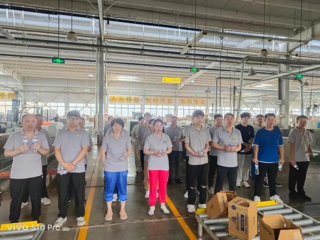 1693207360756759.jpg 夏日.jpg